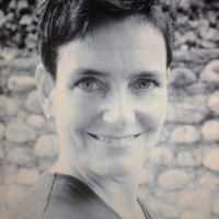 Claudia Armbruster