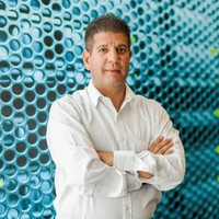 William Servare Santos.'.