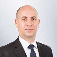 Bryan Richards, Cfa