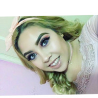 Esmeralda Hernandez