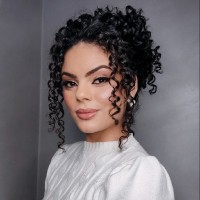 Isabela Castro