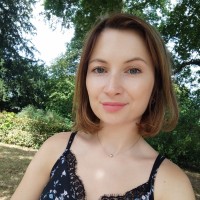 Lila Uhrinová
