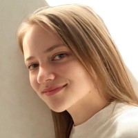 Полина Шапенкова
