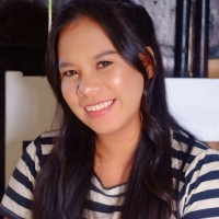 Gretchen Marie Abe