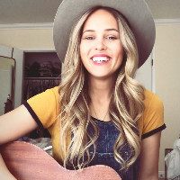 Chelsea Wallschleger