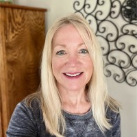 Carolyn Booms