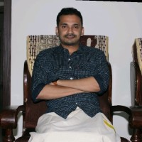Vineeth G