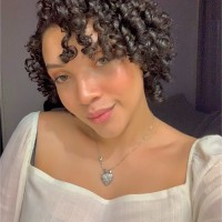 Caroline Menezes