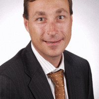 Herr Hinze