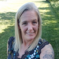 TRACY DINSCHEL