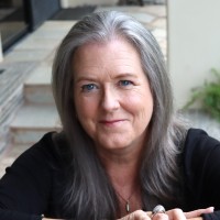 Lori Davis