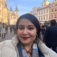 Divya Gill (Assoc Cipd)