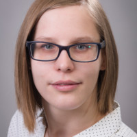 Tina Stražišar