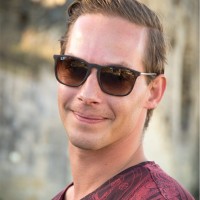 K Van Looijengoed