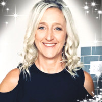 Shelley Cummins
