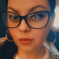 Gloria Ronquillo
