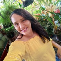 Iris Negreiros
