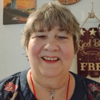 Esther Hurd