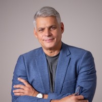 Alexander Pérez Roldán