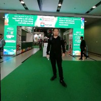 侯海东
