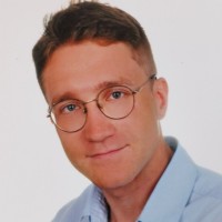 Krzysztof Nowak