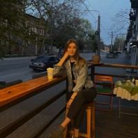 Альона Старікова