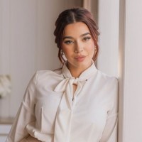 Araceli R.