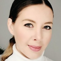 Ashley Breton