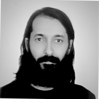 Babak Eazadi
