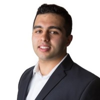 Zachary J Oshana
