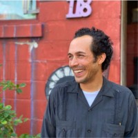 Carlos Dávalos