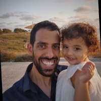 Daniel Sharabi