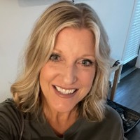 Laurie Dennis, PT