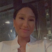 Stephanie Oum