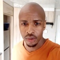 Tshepo Hlahatsi