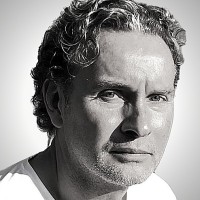 Dr. Christian Jacobsson