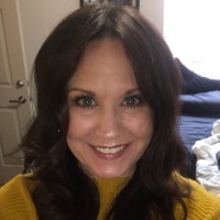 Kendra Clayton, Apa