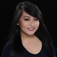 Angela Vang