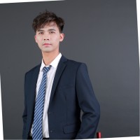 覃育健