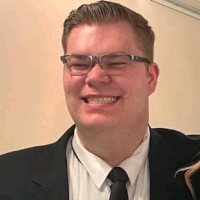 Dustin Roberts