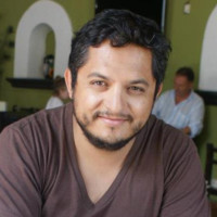 Roberto Yanez