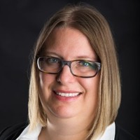 Dr. Johanna Farnhammer