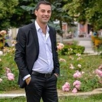 Dr Wallace Murphy investment