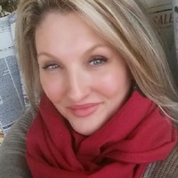 Debi Lowry