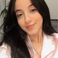 Hellen Cristiny