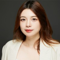 Jiaqi Yang