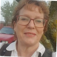 Rowena Giles