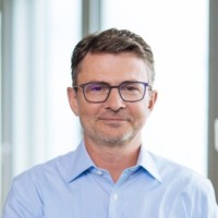 Alexander Roehrs, Cfa