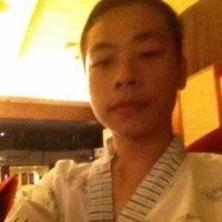 邹鹏博
