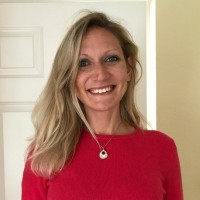 Dr Helen Gath